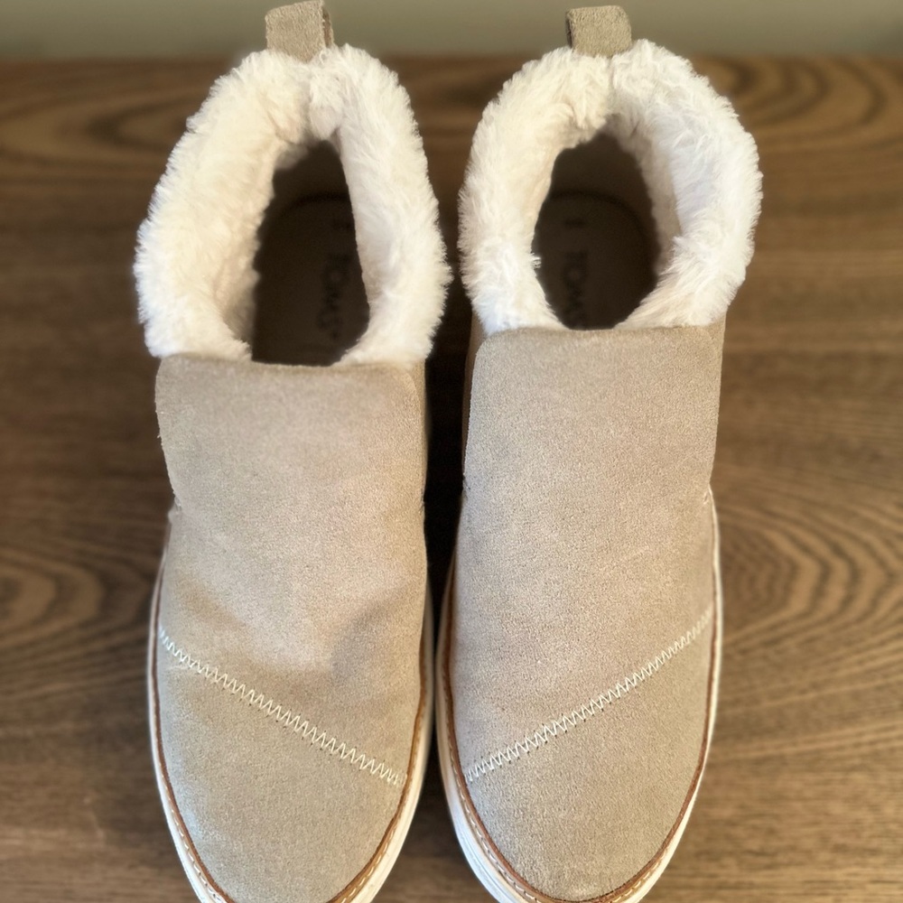 Women's Tan Suede Ankle Boots